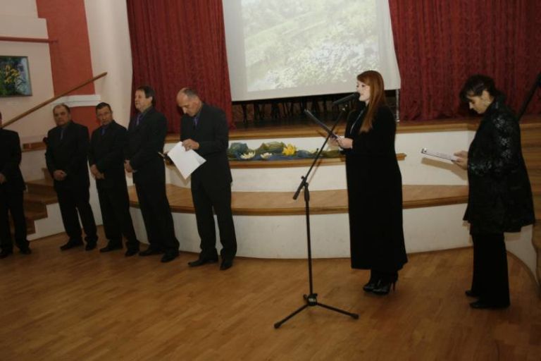 razstava__del_7__likovne_kolonije_krmelj_2011001.jpg