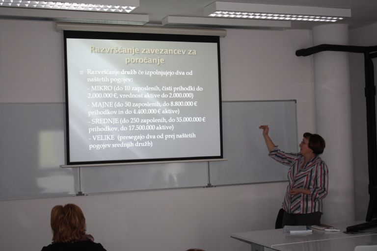 4919_000.jpg