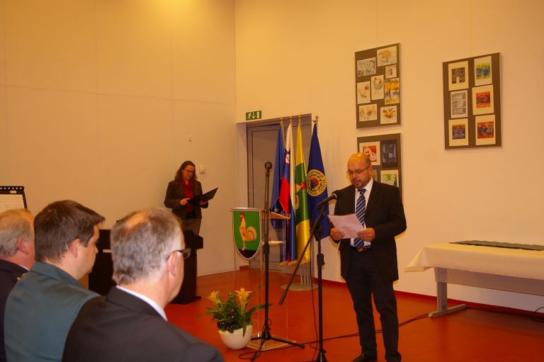 civilna_za____ita002.jpg
