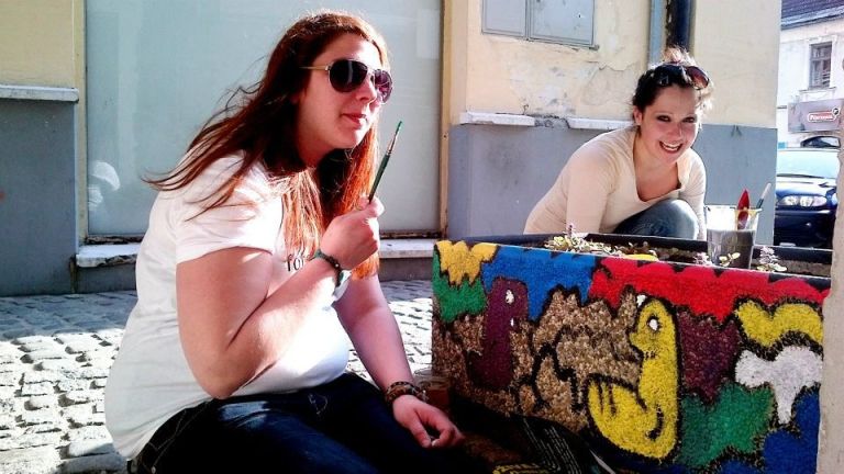 alja_in_dolores_na_delu__foto_simona_le__njak.jpg