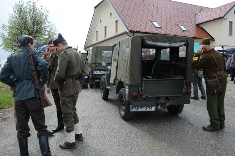 dan_upora_na_malkovcu_osamosvojitveni_voluharji_002.jpg
