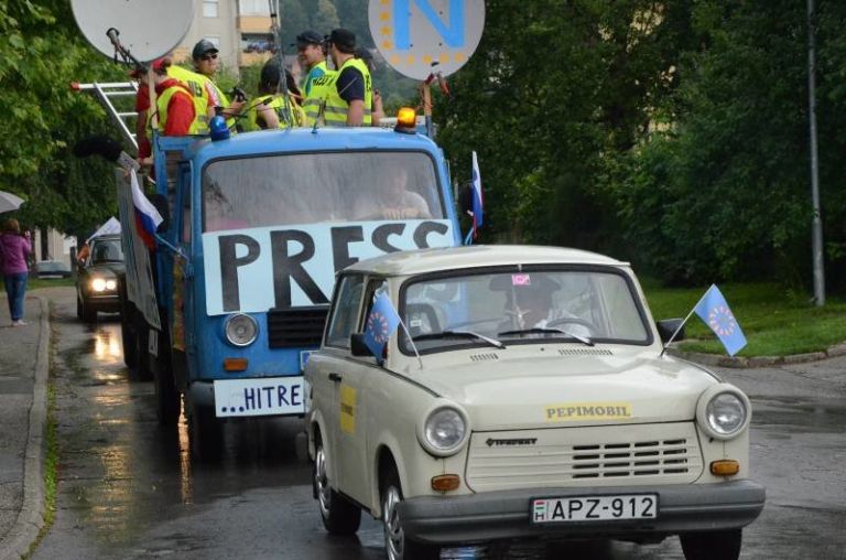 karneval_sevnica_2012_v_dezju002.jpg