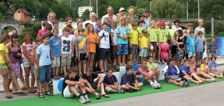 veslanje_hrastnik_slo_pokal_slalom_23_6_6_2012_001.jpg