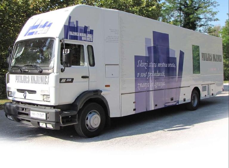 bibliobus.jpg