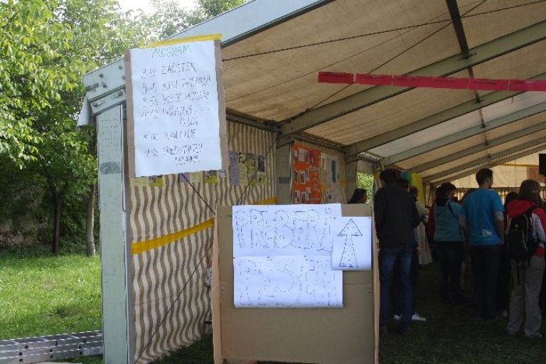 sticna002.jpg