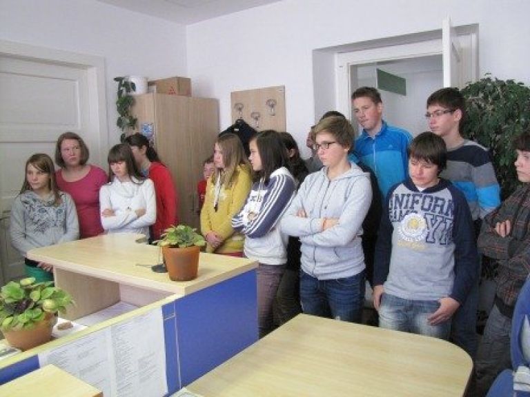 devetosolci_os_artice_na_obisku_04.jpg
