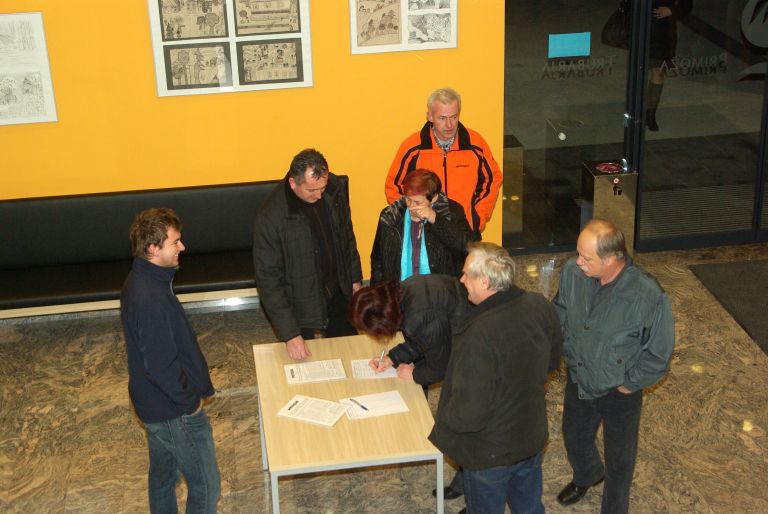 zavezanci002.jpg