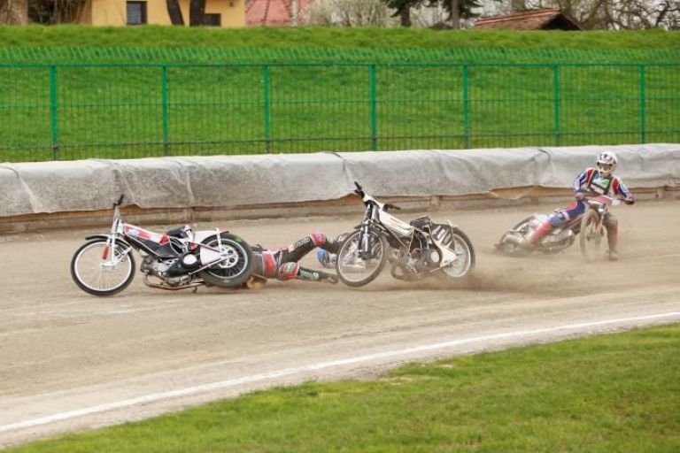 20130420_speedway_pari_lj_padec_kukovica_pecnik_stojs_mediaspeed0087.jpg