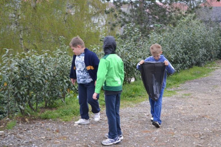 zemlja_002.jpg