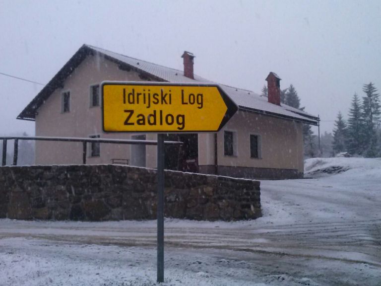 sneg Idrija