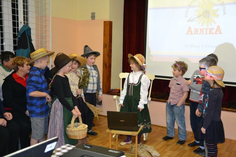 dk___arnika_in_o___svibno__3_.jpg
