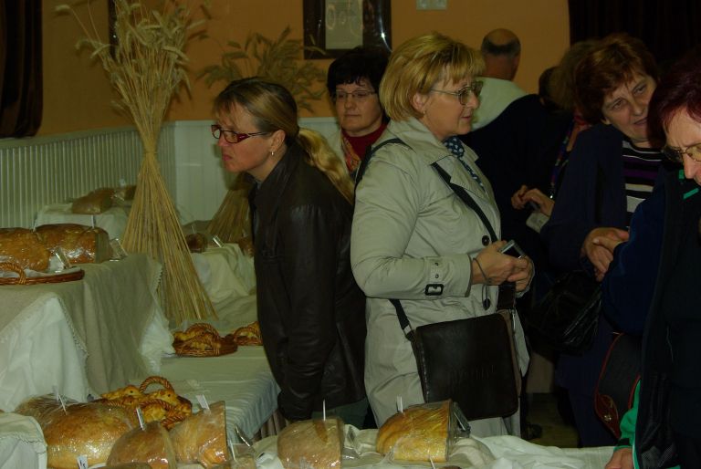 belacerkev002.jpg