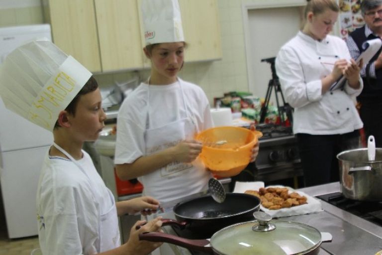 zlata_kuhalnica_003.jpg