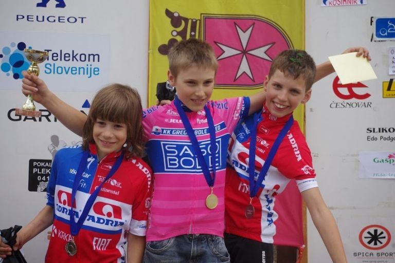 u_kolo_002.jpg