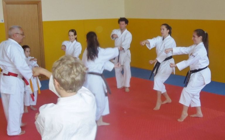 karate001_000.jpg
