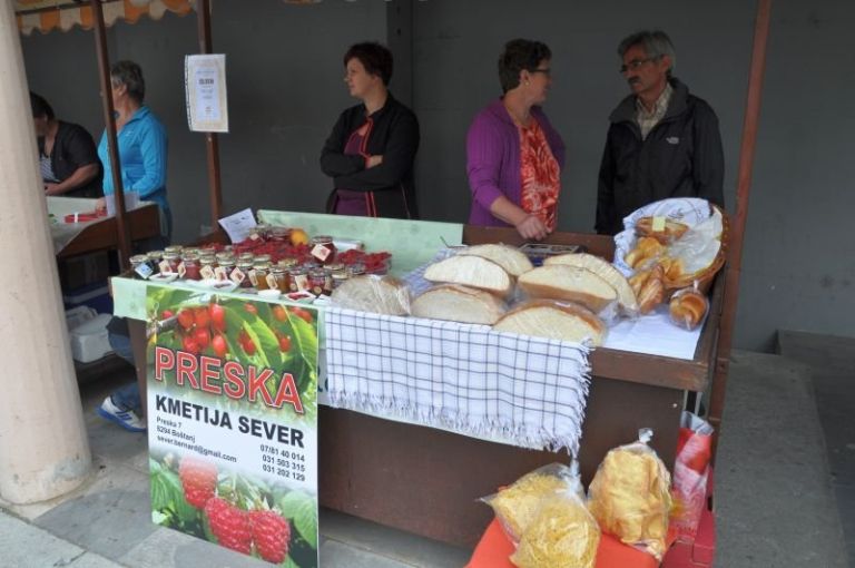 zivahen_dan_trznica_sevnicai002.jpg