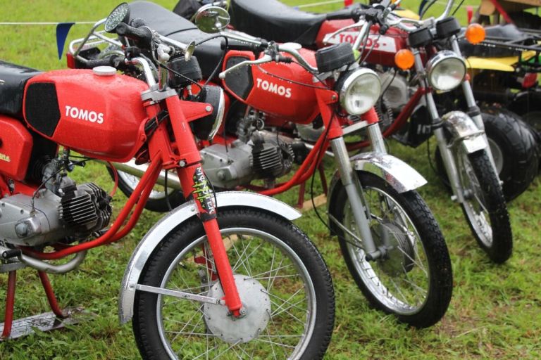tomos03.jpg