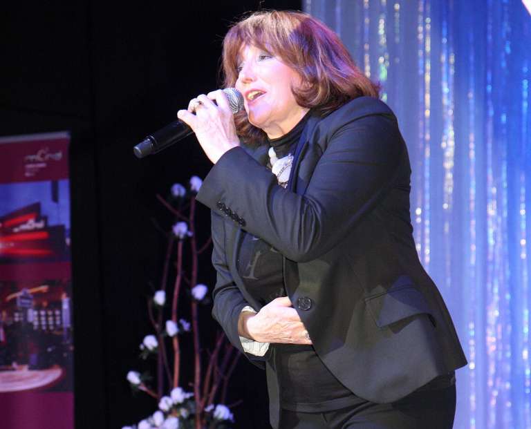 Tereza Kesovija.jpg