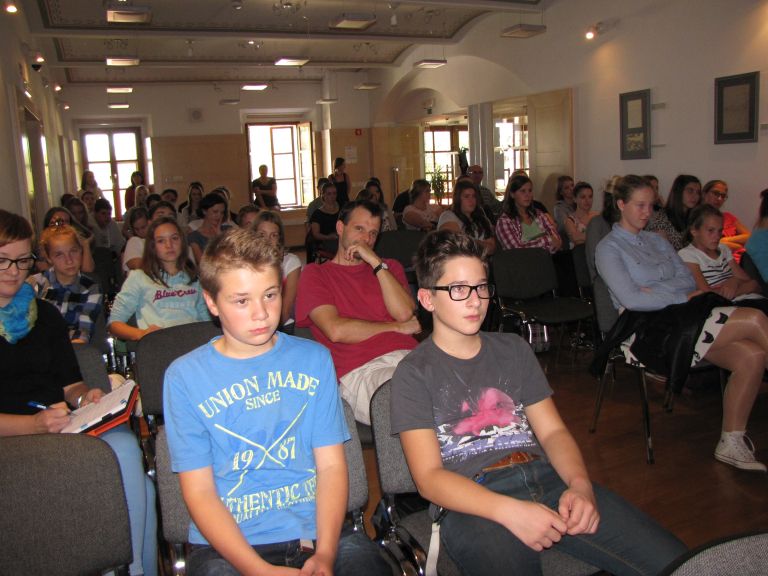 knjiznica_02.jpg