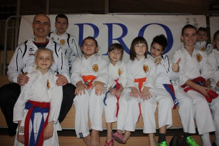 z_karate_02.jpg