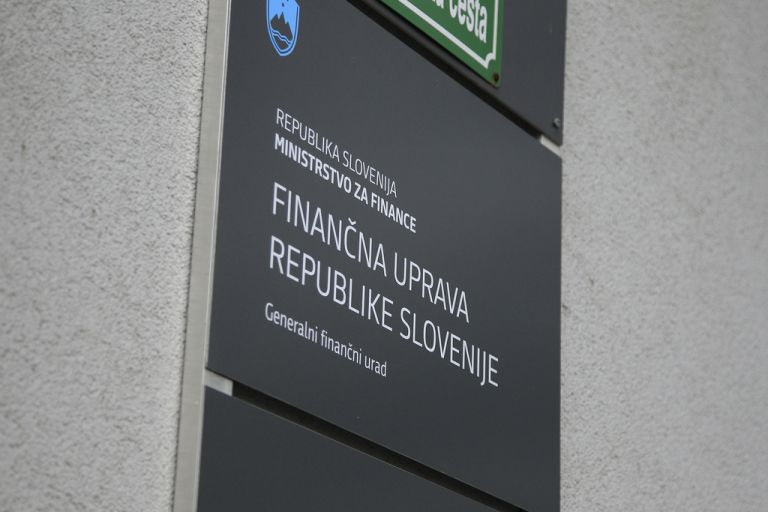 furs durs finančna uprava davek