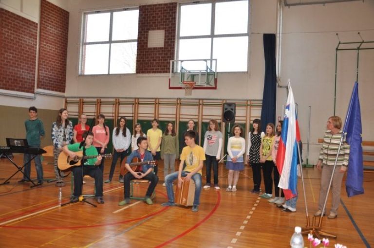 bralna_znacka___02.jpg