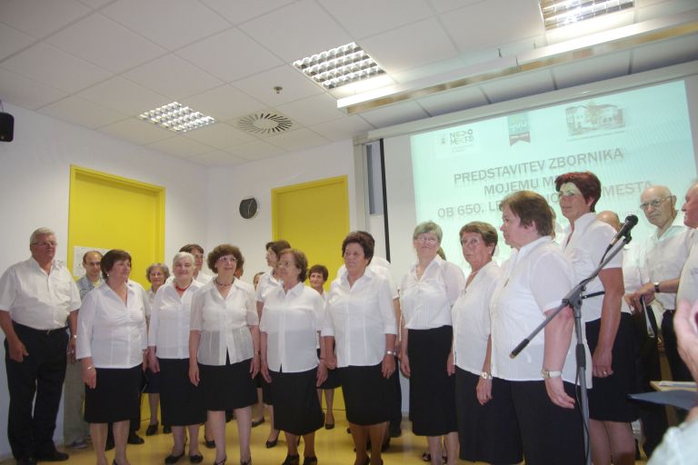 zbornik002.jpg