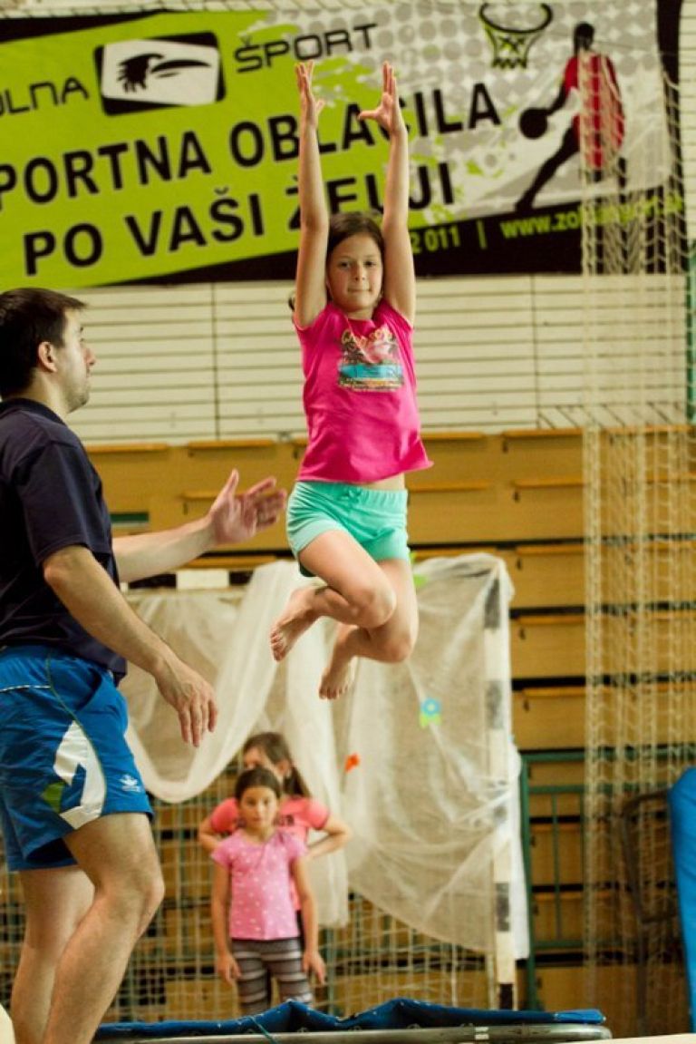 gimnastika002_000.jpg