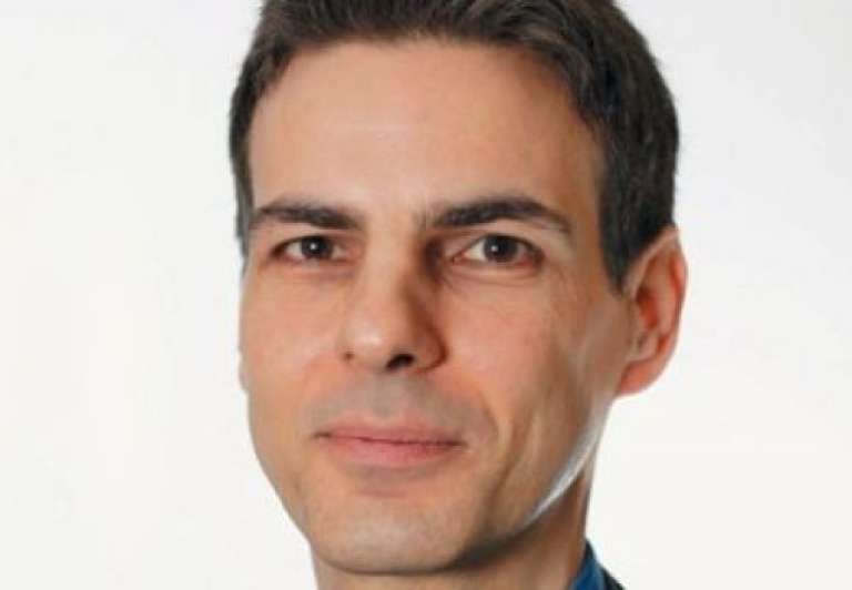 Mož je skopuh