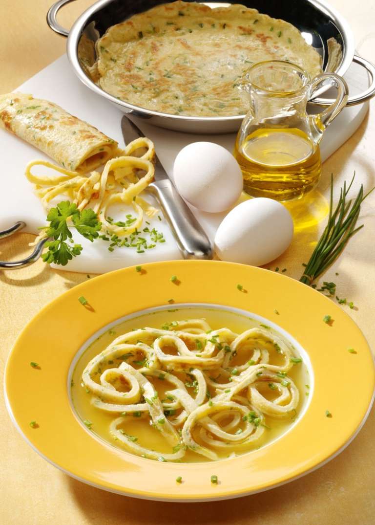 Flädlesuppe[1].jpg