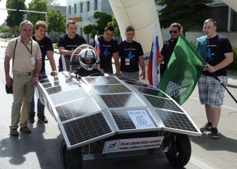 solarni_avtomobil_so_izdelali_dijaki_srednje_poklicne_in_strokovne___ole_kr__ko_s_partnerjem_ko...