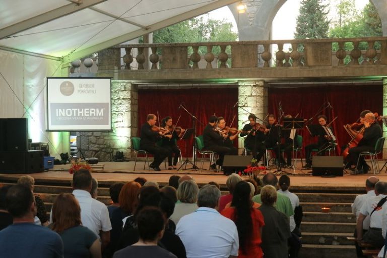 _komorni_godalni_orkester_slovenske_fiharmonije_1__3_.jpg