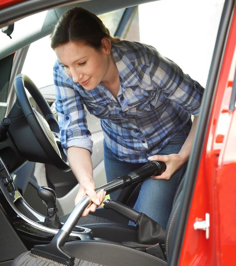 čiščenje avtomobila