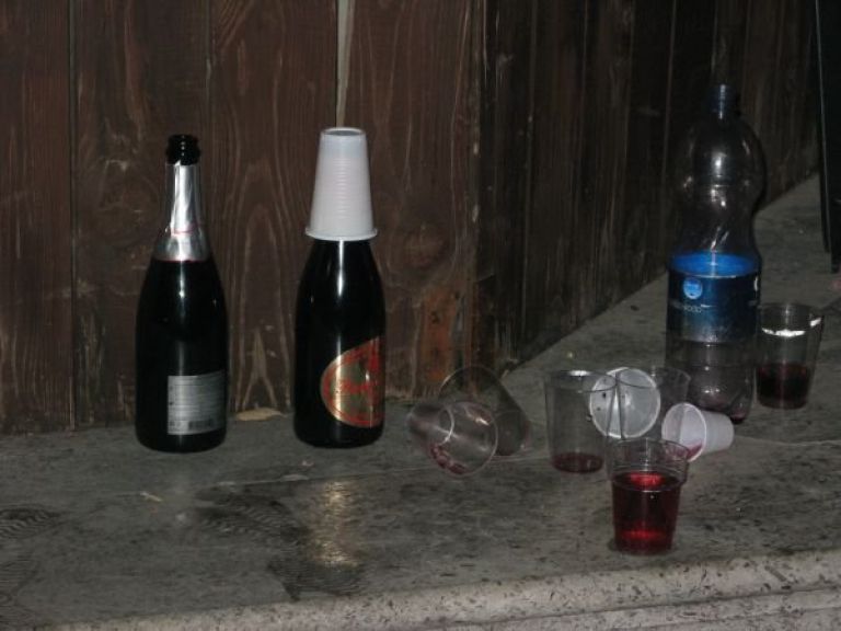vino_am_lokalno.jpg