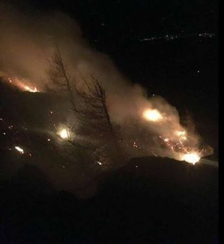 požar, črna.jpg