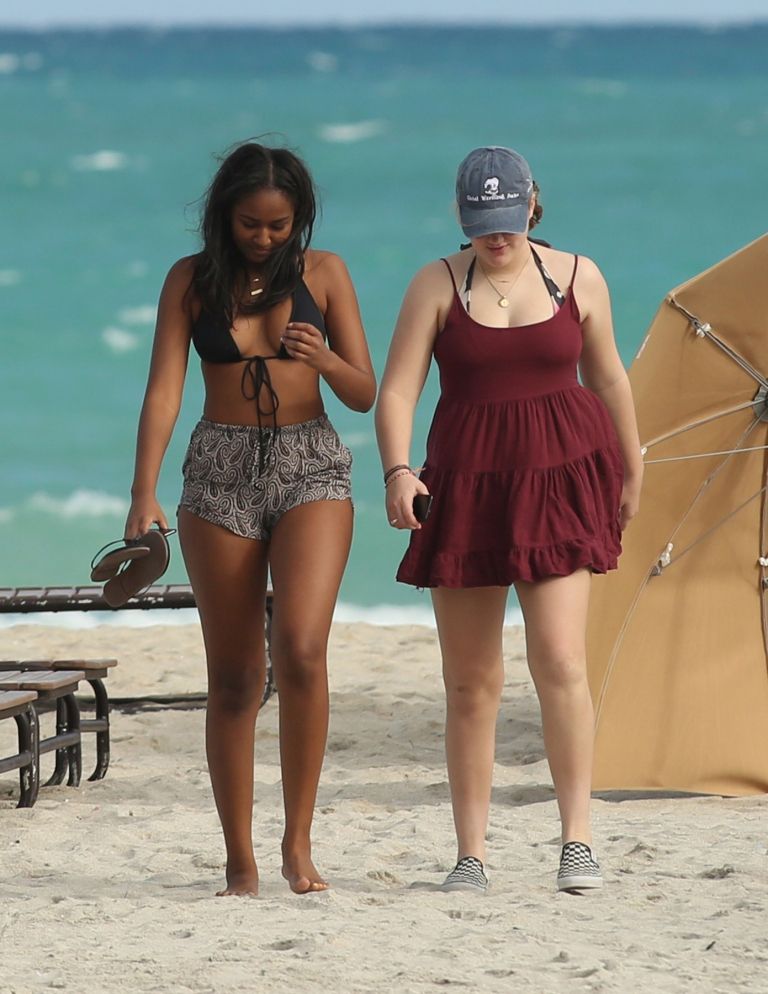Sasha Obama.jpg