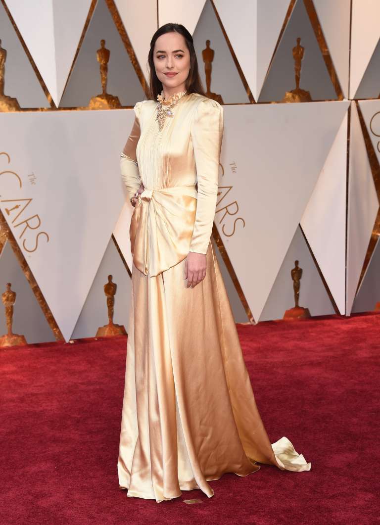 Dakota Johnson.jpg