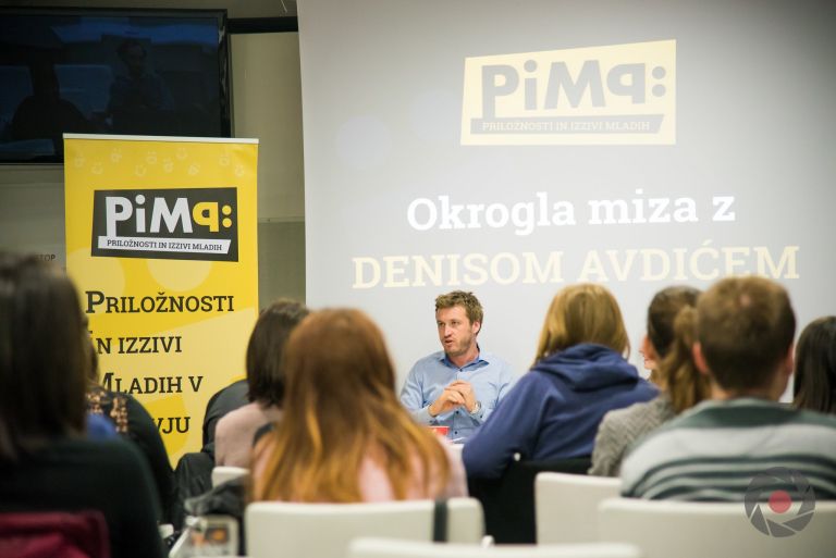 _denis_je_privabil_vtevilne_obiskovalce.jpg