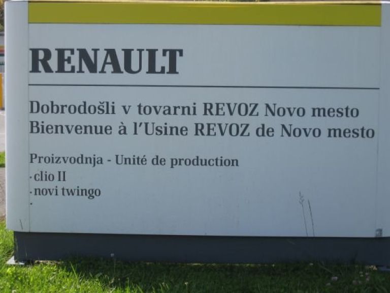 s_renault1.jpg