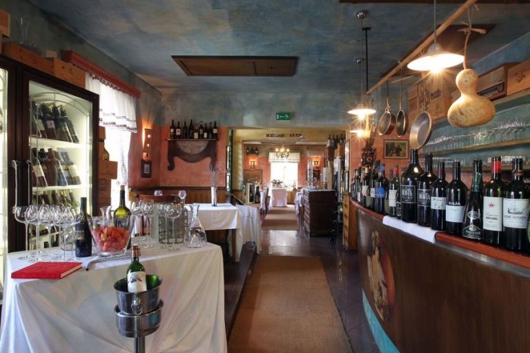 osterija_debeluh_ambient.jpg