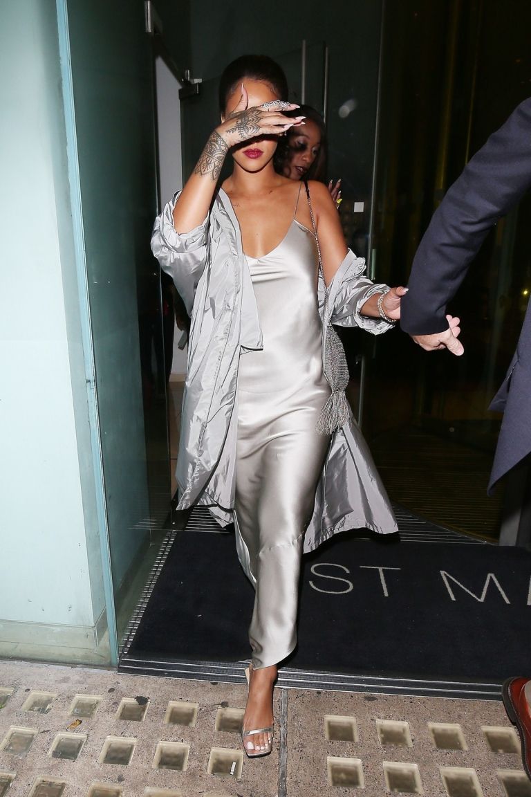 rihanna (4).jpg