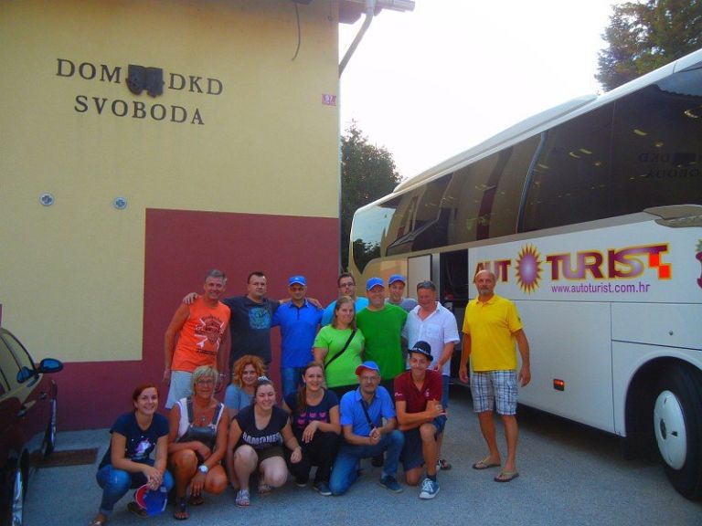 folklora_dkd_svoboda_senovo_makedonija_201701.jpg