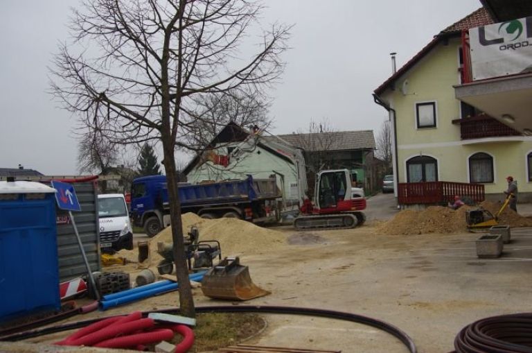 dolenje002.jpg