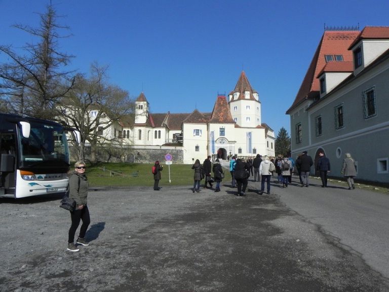 01_pred_gradom_kornberg.jpg