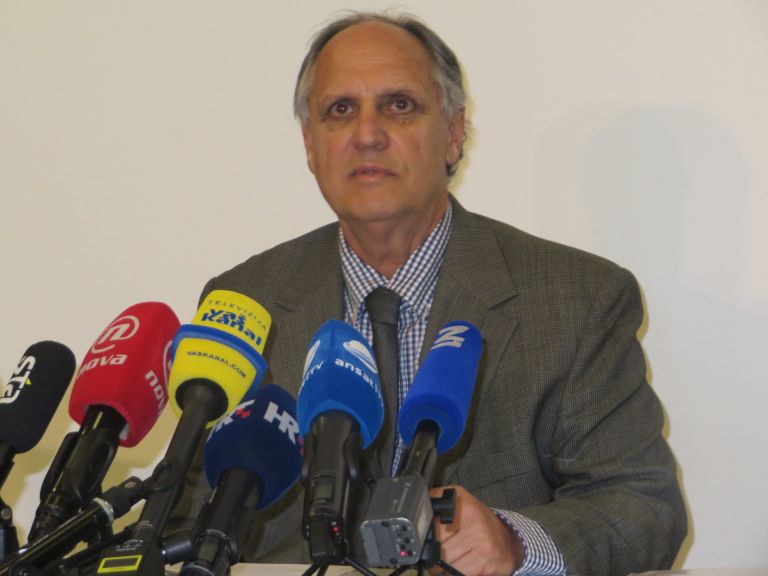 perharic___mojca_dl.jpg