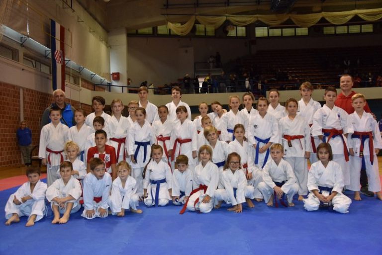_zzzzkarate__01_.jpg