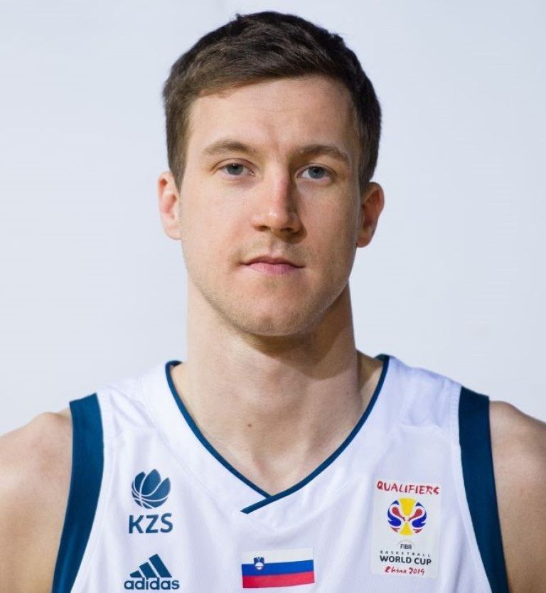 mahkovic_001.jpg