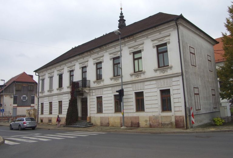 majzljeva_gostilna.jpg