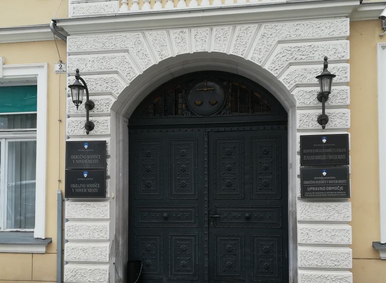 okrozno_sodisce_novo_mesto.jpg
