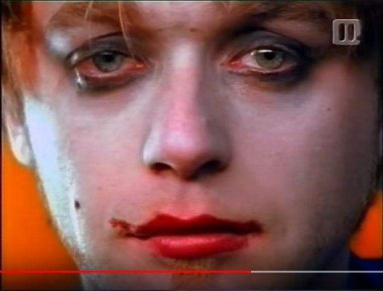 grega skočir make up.jpg